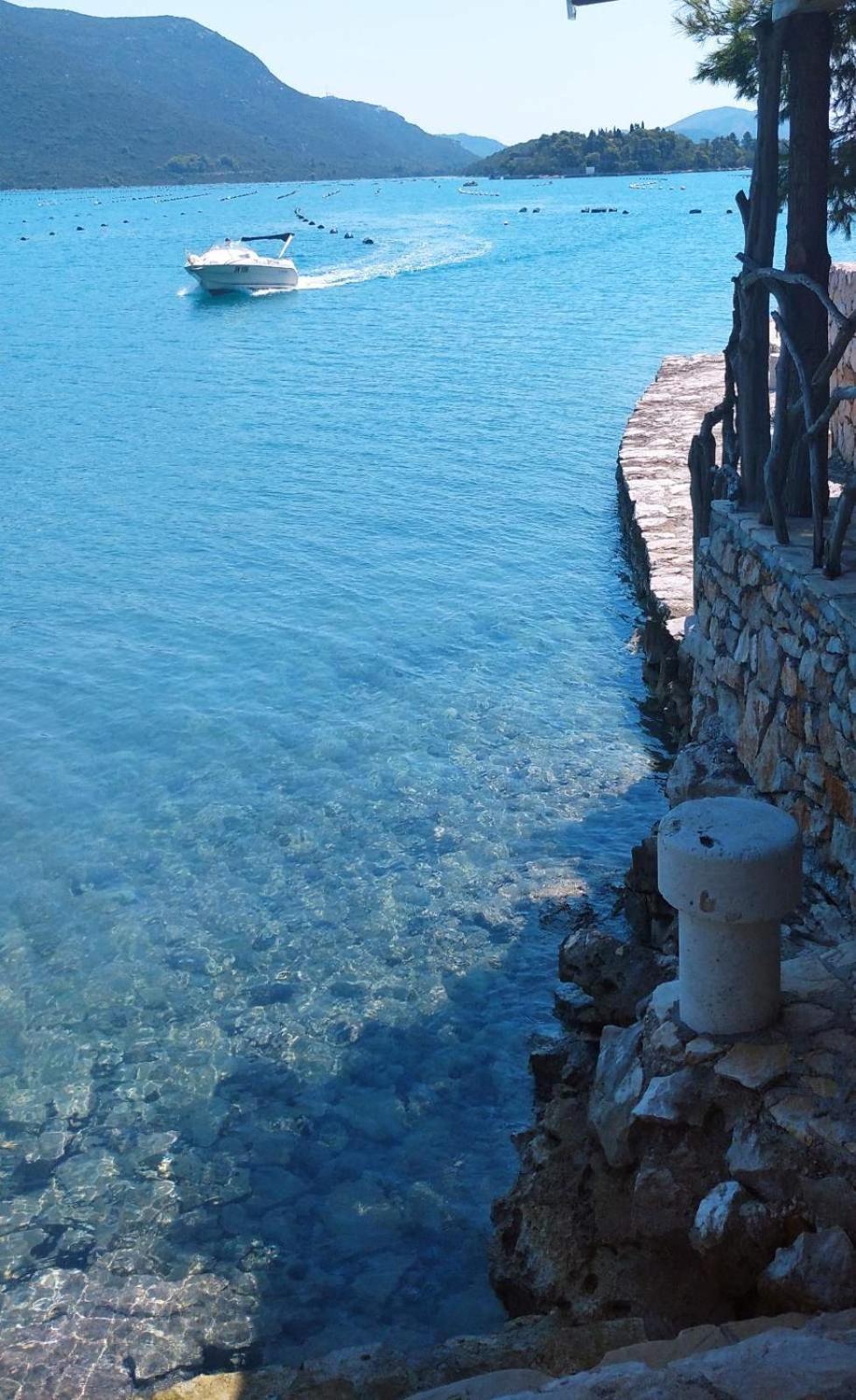 Bougainvillea--Apartment By The Sea ستون المظهر الخارجي الصورة